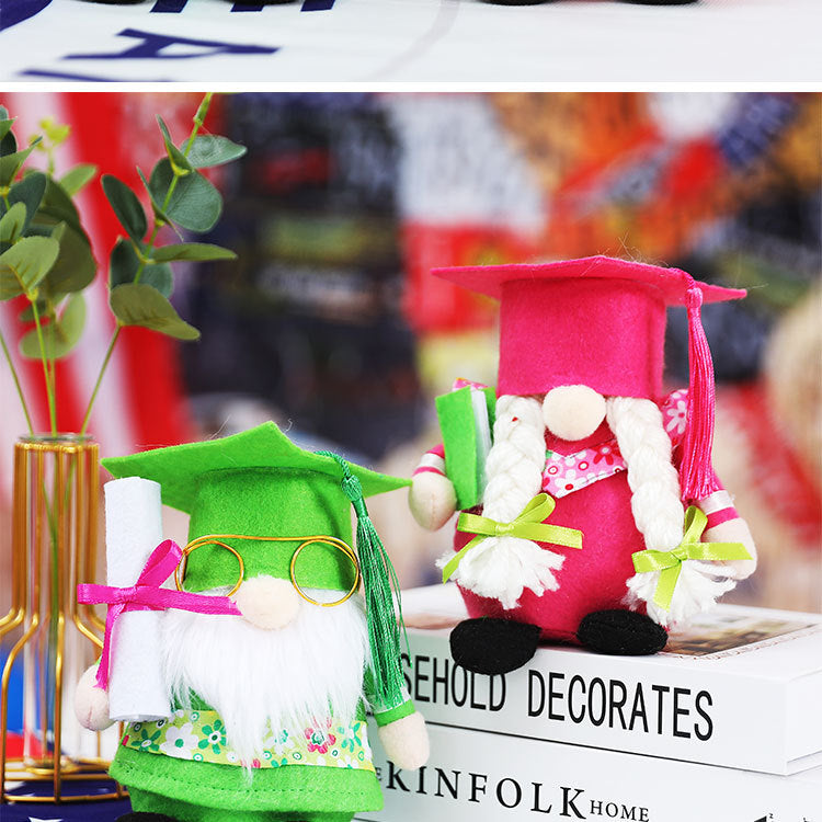 Graduation Gnome Doll Decoration (Bachelor Hat)