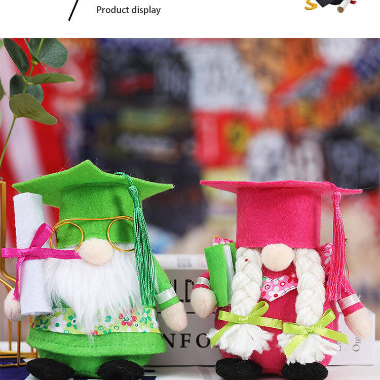 Graduation Gnome Doll Decoration (Bachelor Hat)