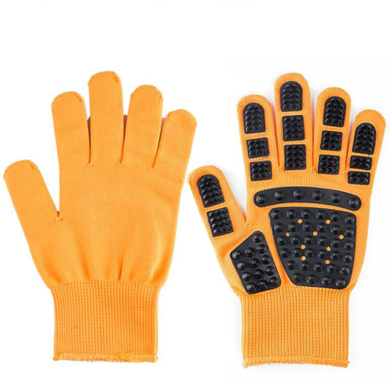 Pet Grooming Glove – Silicone-Tip Deshedding Mitt for Dogs & Cats