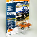 Diecast 1:64 Scale Alloy Vintage Pickup Car Model  Finished Product Simulation Toy Collection Static Model Ornament