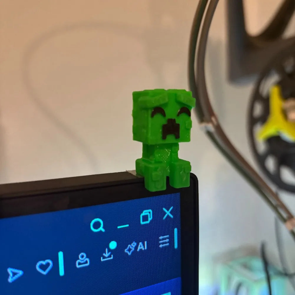 Cute Creeper Dog Computer Monitor Pendant Topper 3D Printed Game Peripheral Desk Ornament Notebook Laptop Hanging Decoration