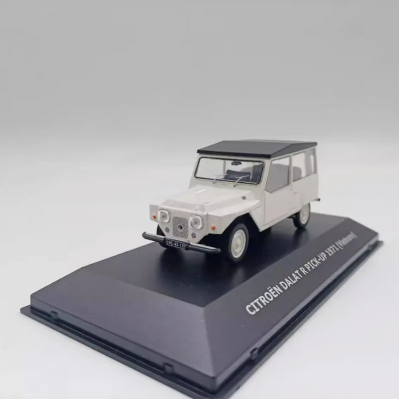 Diecast 1:43 Scale Citroen Classic Car Alloy Simulation Car Model Static Collection Decorated Holiday Gifts Toys Souvenir Gift