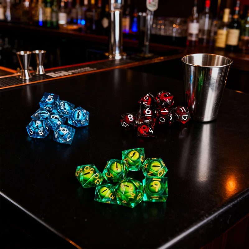 Jeu de dés DND à cœur liquide, dés de donjon et dragon en résine à bords tranchants, jeu de rôle, dés RPG D et D D20, D12, D10, D8, D6, D4